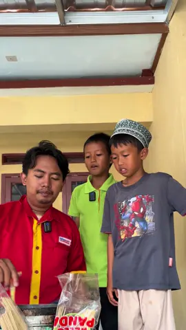 Aneh nih adenya beli sabun ke tukang cilung @Hasan Cilung 2 