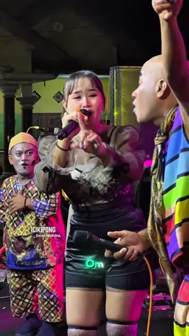 Wis kawin ya ngaplang ngaplang 🤭 Pong Icikipong #icikipong #susyarzetty #tarling_indramayu_cirebon #masukberanda #indramayupride🏴‍☠️ 