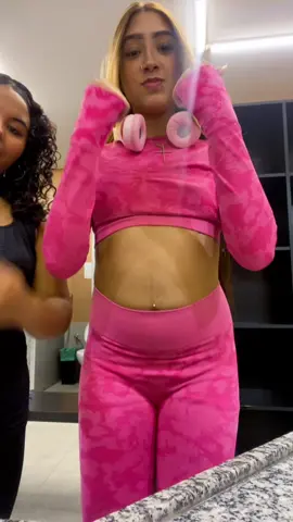 ig: dailysc4rlett  #viral #fyp #trabalhecomartistas 