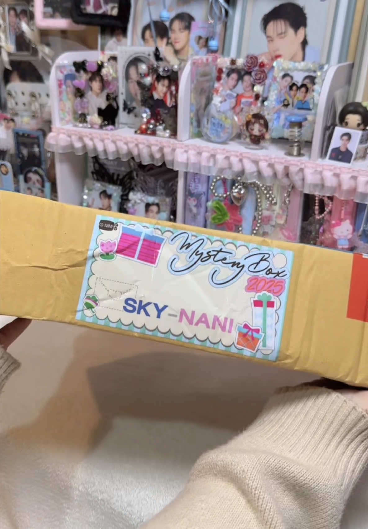 GMMTVMYSTERYBOX - sky-nani #littlejanus #gmmtvmysterybox2025 #skywongravee #nanihirunkit #gmmtv 