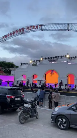 Konser dewa 19 ponorogo #alunalunponorogo #ponorogo24jam #dewa19 #png24jam 