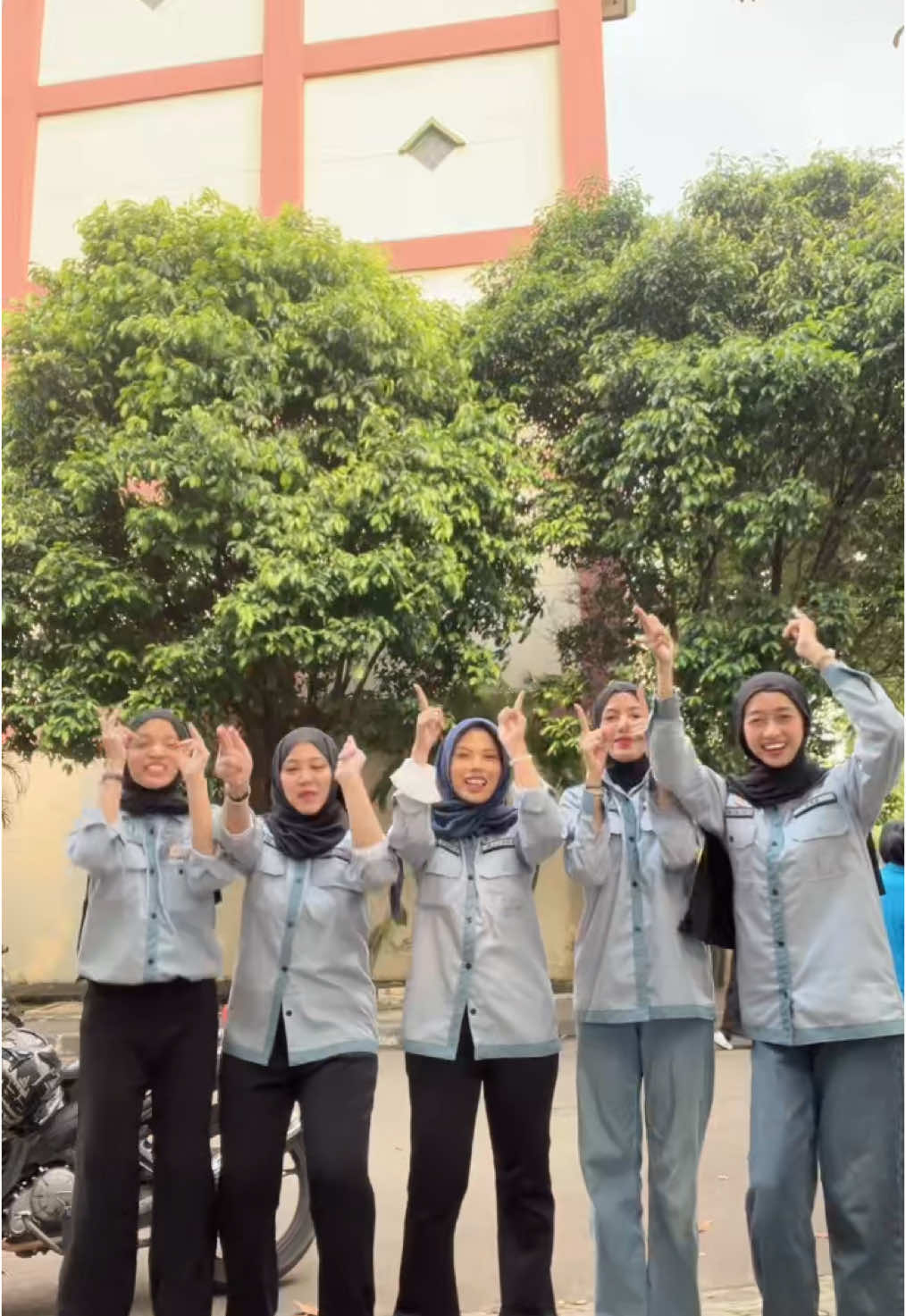 pamer pdh baru😋 #outfit #agribisnis #uinjakarta #fyp 