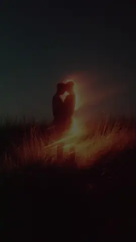 ✨ El Universo ya lo escuchó. Este decreto es una llave vibratoria para abrir el portal del amor real. Repetilo durante 7 días. Con fe, con intención, con corazón abierto. 💫 Seguime para más activaciones, decretos y enseñanzas sobre manifestación. 🌌 El amor también se manifiesta… desde la frecuencia correcta. #Manifestación #Abundancia #universo #LeyDeAtracción #universomanifiest 
