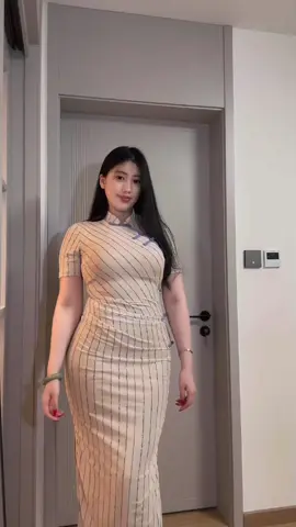 Chubby girl p13 my gout#chinesedress #douyintiktok #cheongsam #chubbygirl #conangmummim 