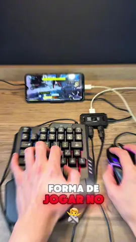🔥 Transforme seu celular em uma verdadeira máquina gamer! Teclado portátil com iluminação RGB para jogar com estilo e precisão. 🎮✨ #tecladogamer #teclado #tecladoparacelular #celular #jogos 