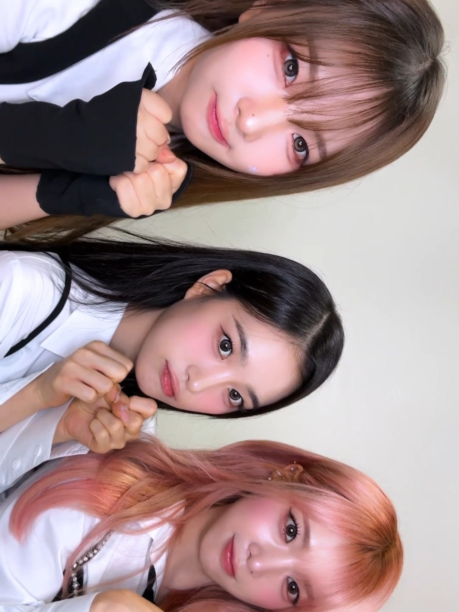 금요일이 저녁이 특별해지는 알피 마법✨ #tripleS #트리플에스 #トリプルS #トリプルエス #トエス #tripleS2025WorldTour  #tripleS_Alpha_Percent #tripleS_Alphie #Nien #니엔 #ニエン #HaYeon #하연 #ハヨン #JiYeon #지연 #ジヨン