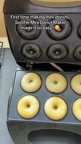 Sonifer Mini Donut  Maker made it so easy! 🥰 #minidonutmaker #minidonutmakermachine #minidonuts #minidonut #food 