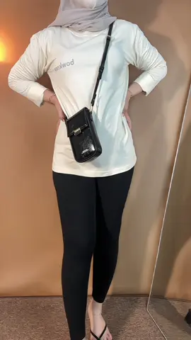 Rekomen bgt sih ini kaos cakepp bahan adem serap keringat nyaman pol dipake beb. Cuss cobain 1 pasti ketagihan 😍🔥#rekomendasi #outfit #fyp #kaos 