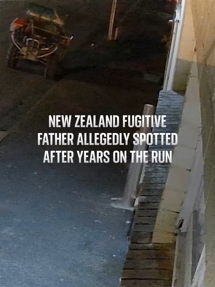 Footage has been released that police believe shows a New Zealand man who disappeared in 2021, allegedly burgling a shop with one of his children. #NewZealand #Tom Phillips
