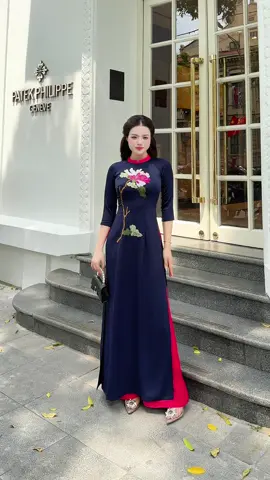 Nữ hoàng của shop em ❤️ #aodaithietke #aodaitheu #aodaigiaovien #khaigiang #aodaidihoc #kiyeu #aodaididay #aodaitruyenthong #aodaidongphuc #aodaiquynhnguyen 