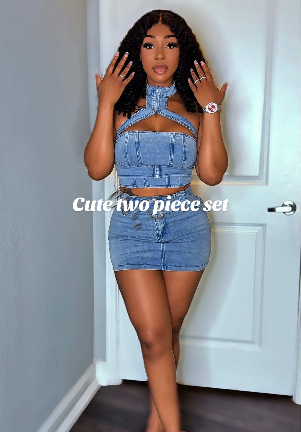 Two piece set 💕 size medium  . . . . . . #tiktokshoplabordaysale #twopieceset #twopieceoutfit #concertoutfit #tiktokshopcybermonday #tiktokshopcreatorpicks #rushtok2025 #falldealsforyou #tiktokshopblackfriday 