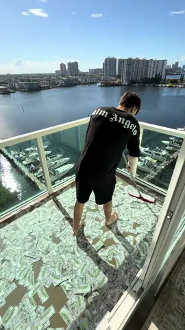 Cleaning day 😎 #BeachVibes   #MiamiHeat   #OceanFlex   #SandyStacks   #TropicCash  