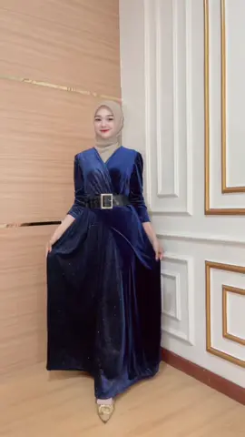 Shintya Gamis💙🦋✨  #promomakangajian #farlyfashion #fashionmuslim #fashiontiktok #fashionhijab 
