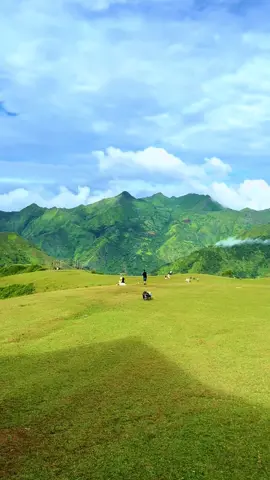 thảo nguyên tà xùa 