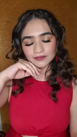 Do you want me to teach how to recreate this glam?  #makeuptutorial #easyglam #MakeupRoutine 