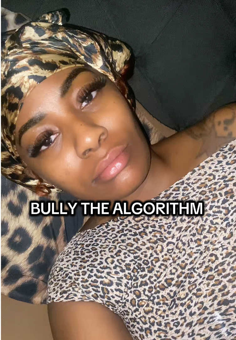 Like why notttt 😩😂😌🤷🏽‍♀️ #algorithm #fypシ 