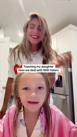 The way she ate this up 😆💓♥️ that’s right sis…LOVE LOVE Love smile and wave…♥️🤟🏾🙏🏽  People will say whatever they want…it’s between you and GOD..that’s what matters….he knows your heart. 🥹♥️🤟🏾🙏🏽 Keep praying and dancing for @Brie ♥️🤟🏾🙏🏽 and everyone else!  Him. You. Me. We. We got this Xo Tia 🐝 day 1,955 fighting leukemia • living for today 