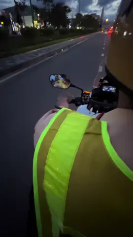 Nhìn trời buồn quá.!                     #tamtrang #CSGT #CSCĐ 