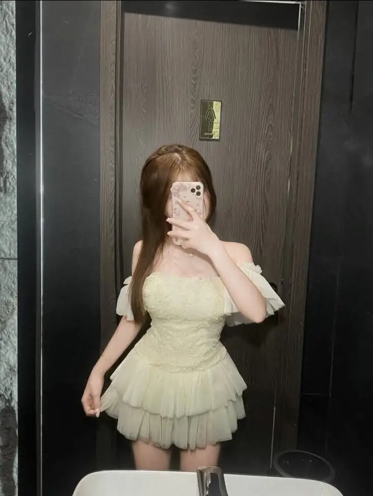 Xả ảnh mạng nữ chụp hình trc gương 🪞 ạ Lấy bl xin ạ: #Yona_đăng 
