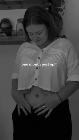 One of the toughest challenges both physically and mentally I’ve ever faced.  Learning to love my new body and scars. But the love and pride I have for my body for getting me through this is unlike no other.  Endometriosis is a chronic disease that has stolen so much from me over the years, but after countless setbacks, I finally feel like I have real answers and a real chance at healing 💛  #endometriosis #endometriosissurgery #endometriosisawareness #healingjourney🖤 