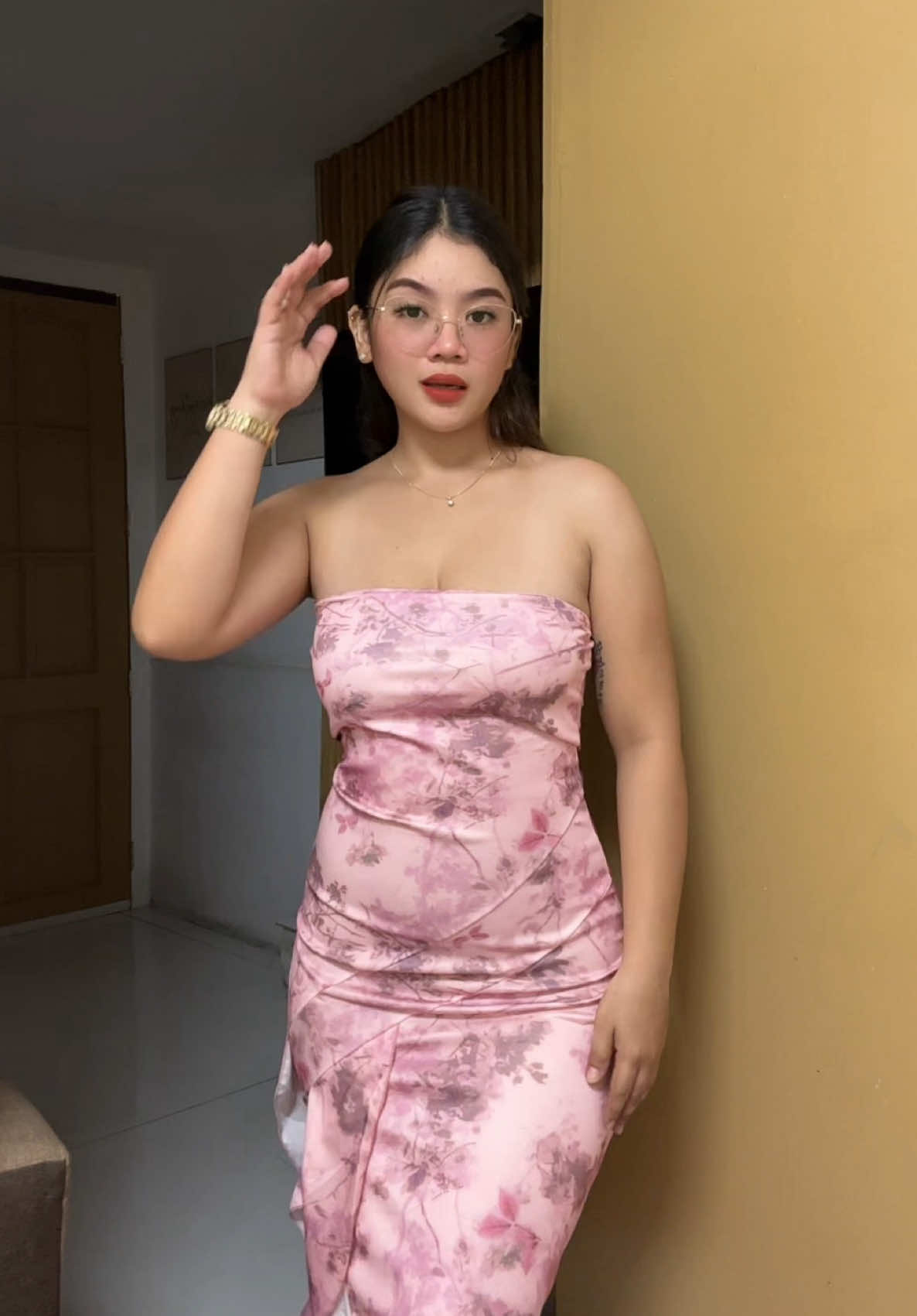 Dyosa ka talaga sa dress nato✨