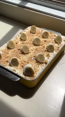 brown butter banana pudding let’s gooooo so soo creamy and the flavor from the brown butter yall i promise you is absolutely INSANE find the recipe over on substack ❤️‍🔥 #bananapudding #brownbutter #EasyRecipe #nobakerecipe #baketok 