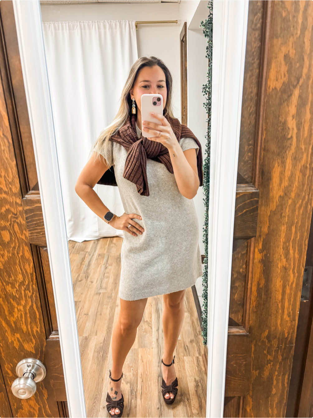 Give me all the chocolate brown accents and sweater dresses as we move into fall 🤎 Follow my LTK @projectmotherhood on the @shop.LTK app to view this post and get my exclusive app-only content! #liketkit #LTKStyleTip #LTKSeasonal #LTKWorkwear @shop.ltk https://liketk.it/5mDJ2