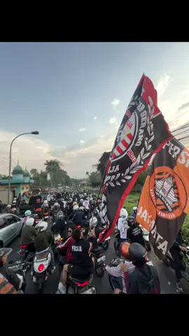 #persijaday #persija #persija1928 #persija1928 #persijafans #thejakmania #thejakkabupatenserang #luarjakartaluarbiasa🔥👆 #thejakmania1928🐯 #thejak #pesijajakarta #bcaxyz 