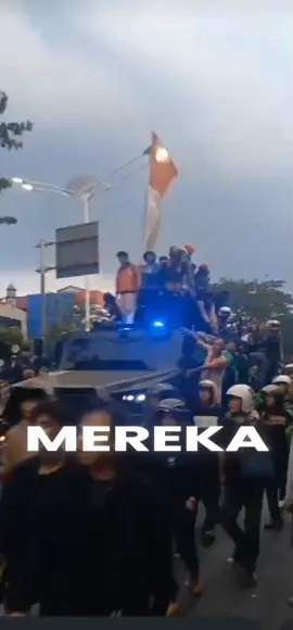 Cepat Pulih Negeri Ku 🇮🇩 #indonesia🇮🇩 #demo  #dpr #brimob 