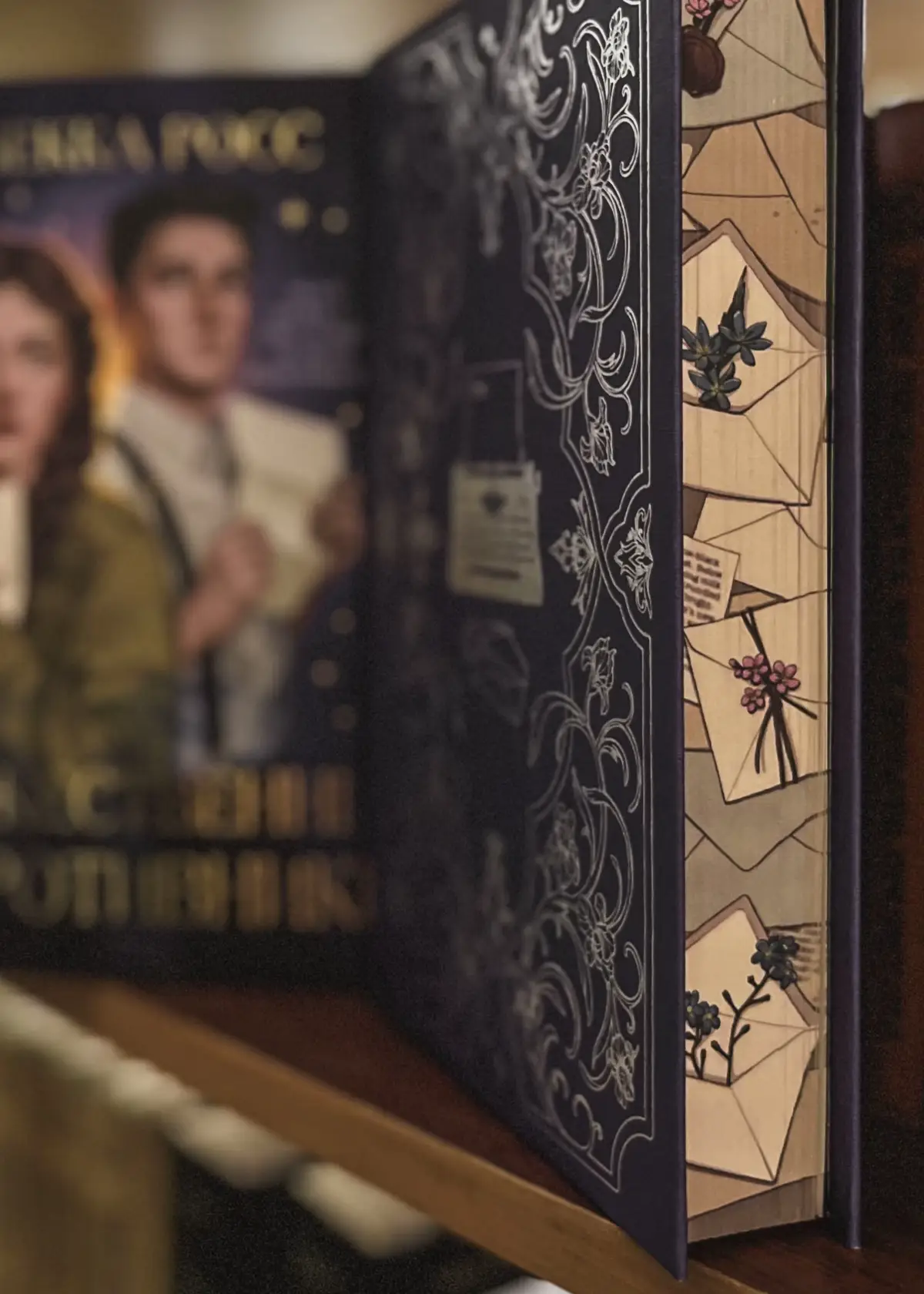 @Видавництво РМ 🤍 #divinerivals #божественнісупротивники #rebeccaross #книжковийтікток #книжковийблог 