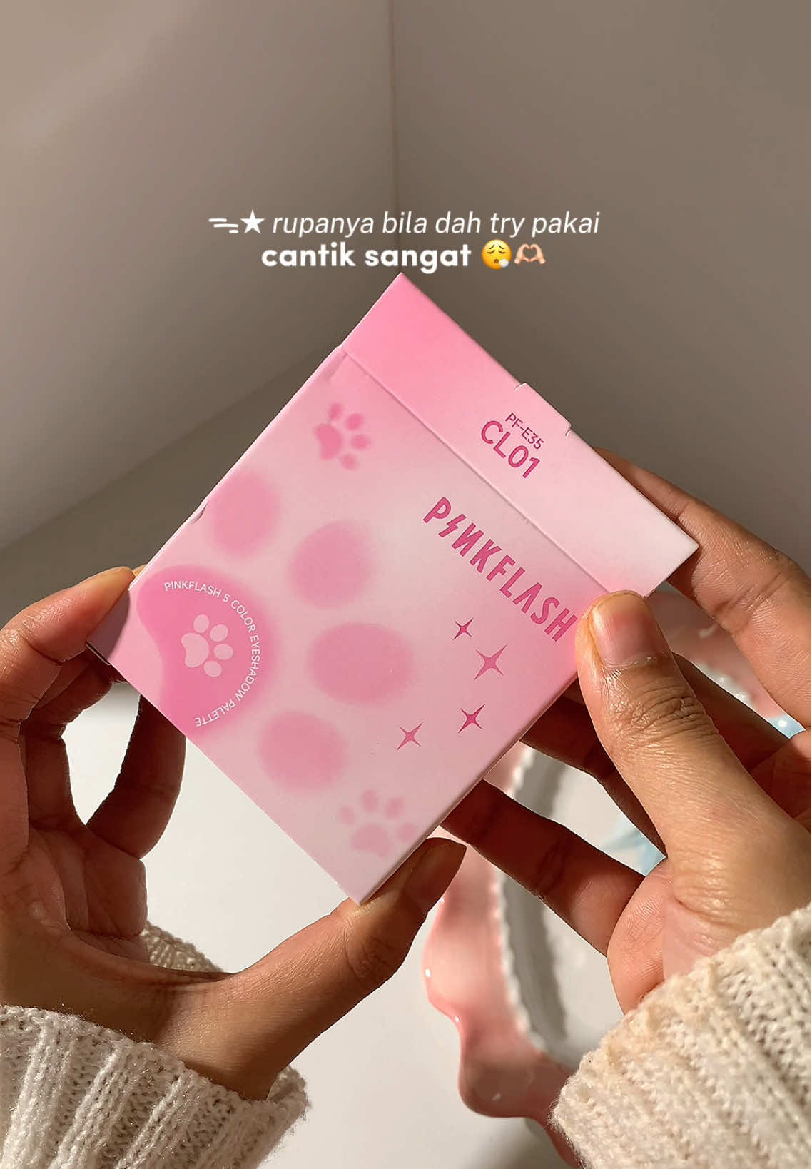 cantik tau warna dia, would be my go-to eyeshadow 🫶🏻 #pinkflashminieyeshadow #pinkflasheyeshadow #eyeshadowviral #eyeshadowpalette #recommendedeyeshadow 