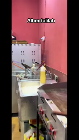 Cheezein ready almost Alhmdulilah. Bs ap logon ka intezar hai #dubblebite #islampuravines #streetfoodvibes #opening #supportpls 