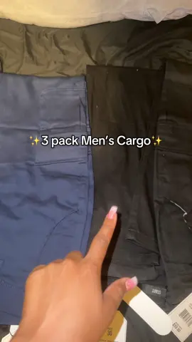 3 pack of men’s cargo pants set that I picked up for my son. ✨ #DashofDaysh #menscargos #cargopantsmen #tiktokshopcreatorpicks #tiktokshoplabordaysale 