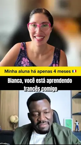 A Bianca está no meu curso há apenas 4 meses e já se destacou desde o início. Sempre muito dedicada, participava das aulas ao vivo, fazia perguntas e interagia bastante. No meu método, além de ter acesso às aulas gravadas na plataforma — podendo estudar quando e quanto quiser — o aluno também pode tirar dúvidas todos os dias via WhatsApp, participar de aulas ao vivo de acompanhamento comigo e com os professores da equipe, além das aulas de conversação, podendo até fazer duas por semana. E a Bianca aproveitou tudo isso. Sempre presente, estudando com regularidade e aplicando o método, em apenas 4 meses ela já está conversando em francês e evoluindo a cada dia. Na próxima sexta-feira, ela já estará em Paris, pronta para colocar em prática o francês que aprendeu. Se você quer falar francês rápido, o segredo é simples: 👉 Encontrar um método que funciona para você 👉 Manter a regularidade nos estudos A Bianca é a prova disso. #professordefrances #aprenderfrances #cursodefrances #auladefrances 
