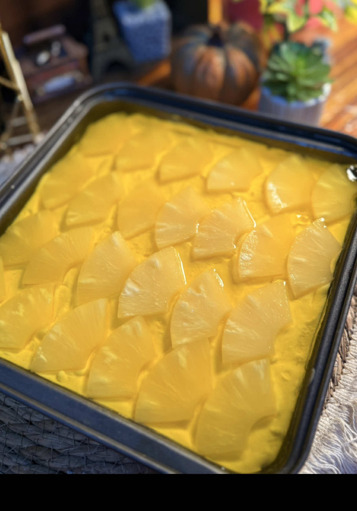 كيكة الاناناس البارده مع جيلي 