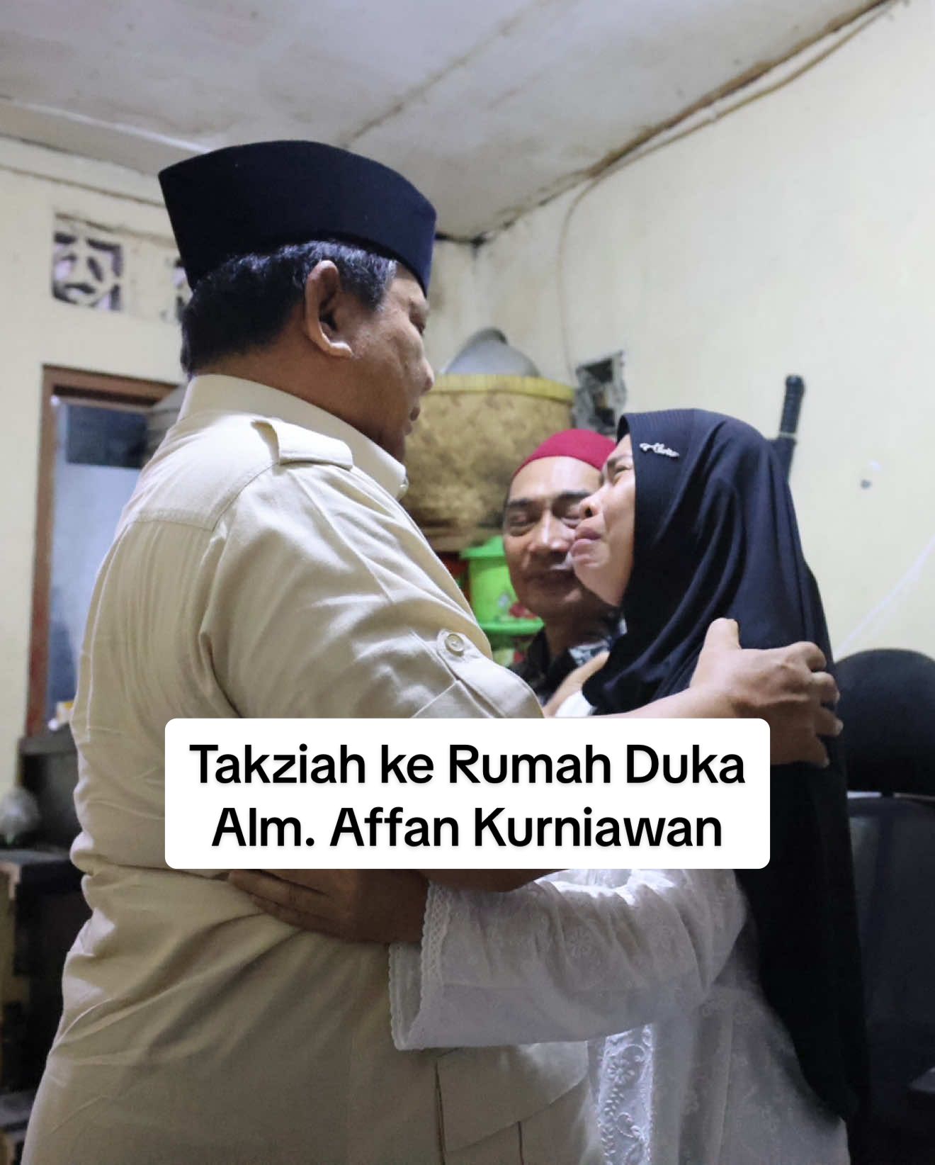 Takziah ke Rumah Duka Alm. Affan Kurniawan. #foryou #catatanprabowo 