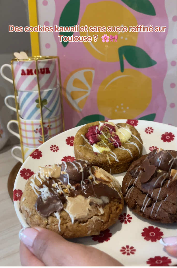 Vraiment incroyable 🌸🎀 @Just'in Bakery #toulousefoodguide #oumangeratoulouse #bonplanfoodtoulouse #cookiestoulouse #healthytoulouse 