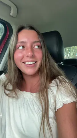 WHY is there 100000mg of sugar i feel insane rn 