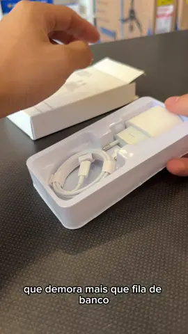 Com sistema de carregamento rápido usando cabo USB-C para lightning. O adaptador de energia USB-C de 20W oferece recarga rápida e eficiente. É ideal para usar em casa, no trabalho ou onde você estiver e tendo a garantia de uma carga rápida e segura. #APARELHOS COMPATÍVEIS: - Compatível com iPhone: 6, 6 Plus, 6s Plus, 7, 7 Plus, 8, 8 Plus, X, XR, Xs, Xs Max, 11, 11 Pro, 11 Pro Max, SE (2020) 12 (2021), 12 Pro, 12 mini, 12 Pro Max, 13, 13 Pro, 13 Pro Max, 14, 14 Plus, 14 Pro, 14 Pro Max #iphone #carregadores #apple #turbo 