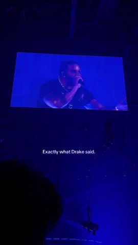 And that’s why he’s the goat 🐐 #drake #concert #fyp #draketour 