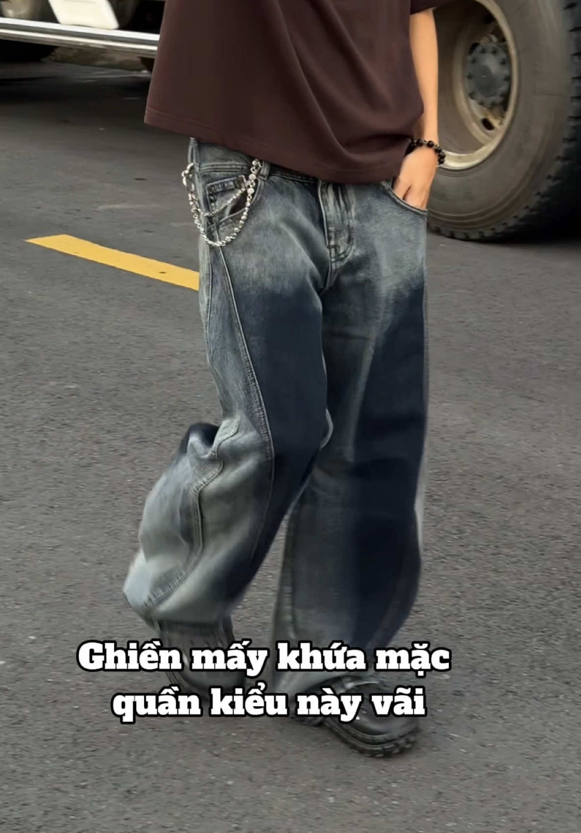 Quét sạch đường #outfits #jeans 