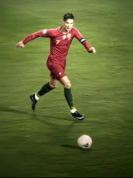 Quick reverse edit 😍😘 // . . #ronaldo #christianoronaldo #smooth #handsome #blowthisupforme 