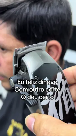 Aí mais um pra você pegar a senha kkk #barbershop #barbeiro #barbertrucks #dicas #vidioviral 