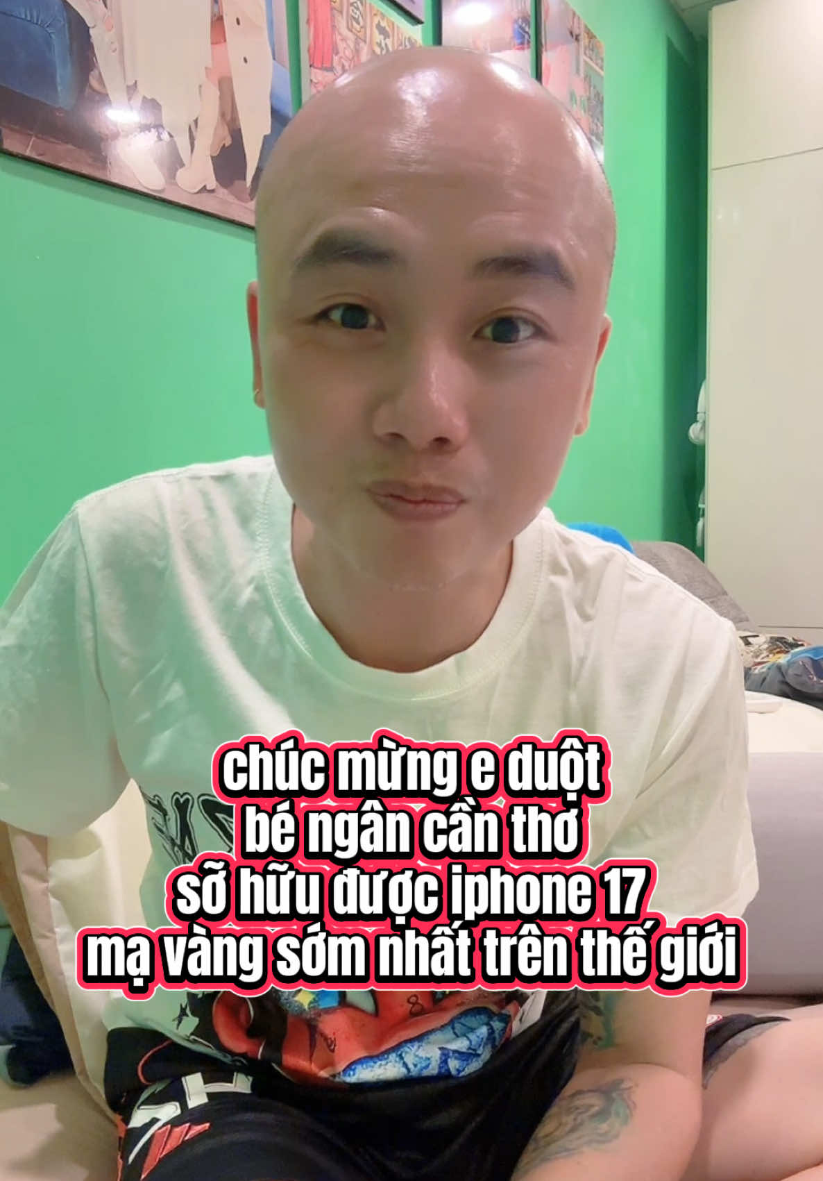 chúc mừng e duột bé ngân cần thơ sỡ hữu được iphone 17 mạ vàng sớm nhất trên thế giới #simsodeplionshop #hahuynh #ngancolagen #ncollagen #bosscollagenx3 