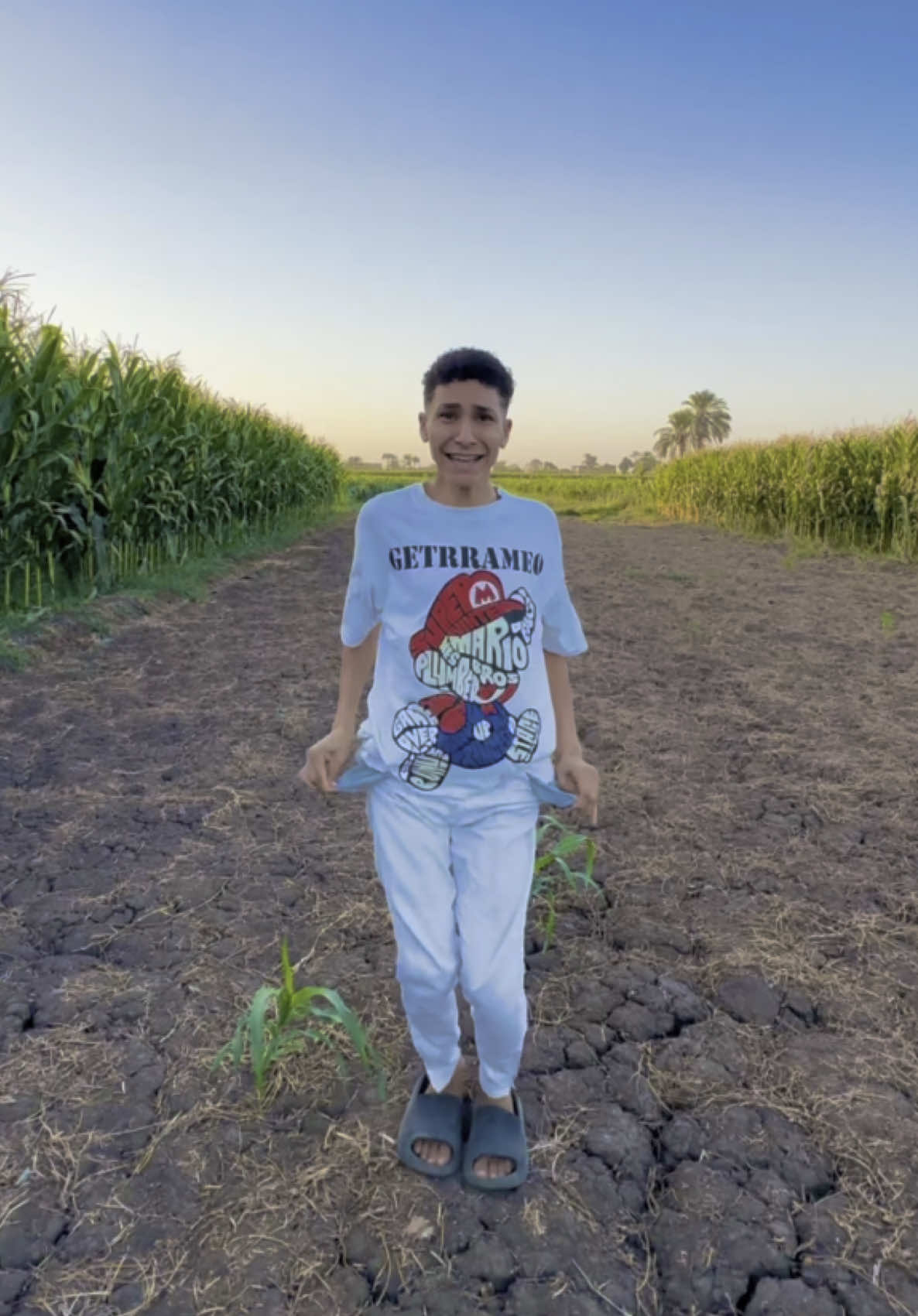 يريت حد يشفلي شغلانة معاهم🤥😂#علوة_ابو_منخير_حلوة #ضحك #مضحك #كوميدي #اضحك #كوميديا #علوه #الشعب_الصيني_ماله_حل😂😂 #اكسبلور 