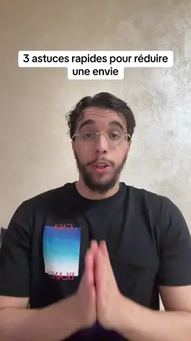 Quand une envie d’addiction monte, t’as deux choix : céder… ou tenir. Dans cette vidéo je te donne 3 astuces simples et rapides pour calmer une envie, sur le moment, et garder le contrôle.