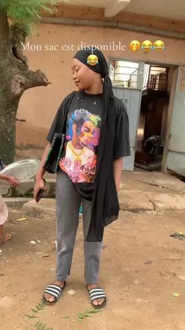 #tiktokmali🇲🇱223 #ftpyシ je vais supprimer 😂😂😂