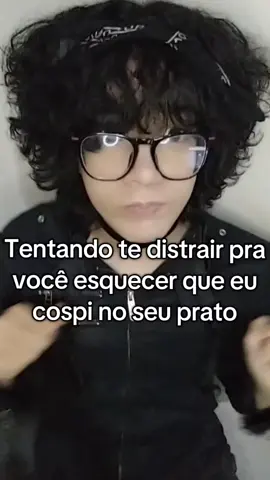 tentando distrair você depois que eu cospi no seu prato. desculpe me  #onecromancer #femboy #femboybrasil #feminineboy #sissy #fyp #vaiprofy 