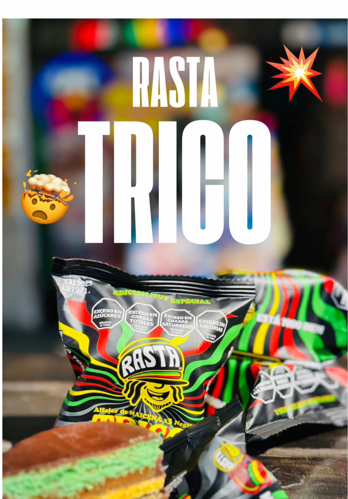 ⚡️ Llegó el alfajor que todos quieren probar: Rasta Trico 😍 Triple capa de maicena + dulce de leche 🤯  ¿Lo probás o lo mirás desde la vidriera? 😏 @rastaalfajores nos quedamos con ganas de más 😍 #rastatricolor #nuevo #tentacion