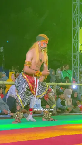 Perfom Warok TMB di Panggeran Hargobinangun..... sek nonton absen dikoment.... sek kenal  di Tag Bolo.  . 😅
